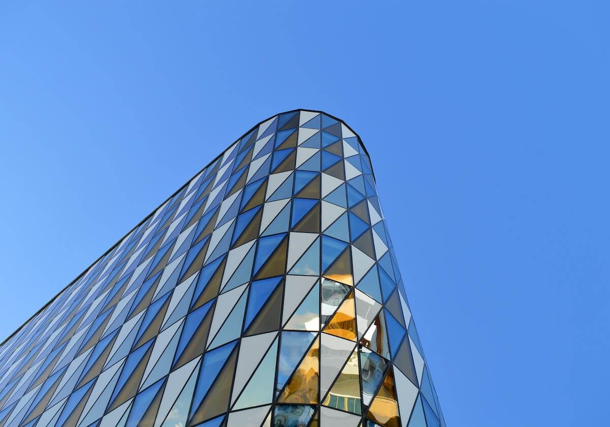 手机客户端-队长风范，曼联落后时B费利用肖疗伤时间来回指导大部分队友