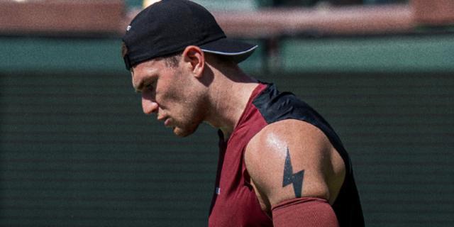 手机客户端-卫冕冠军德雷珀击败德约，逆转进印第安维尔斯八强